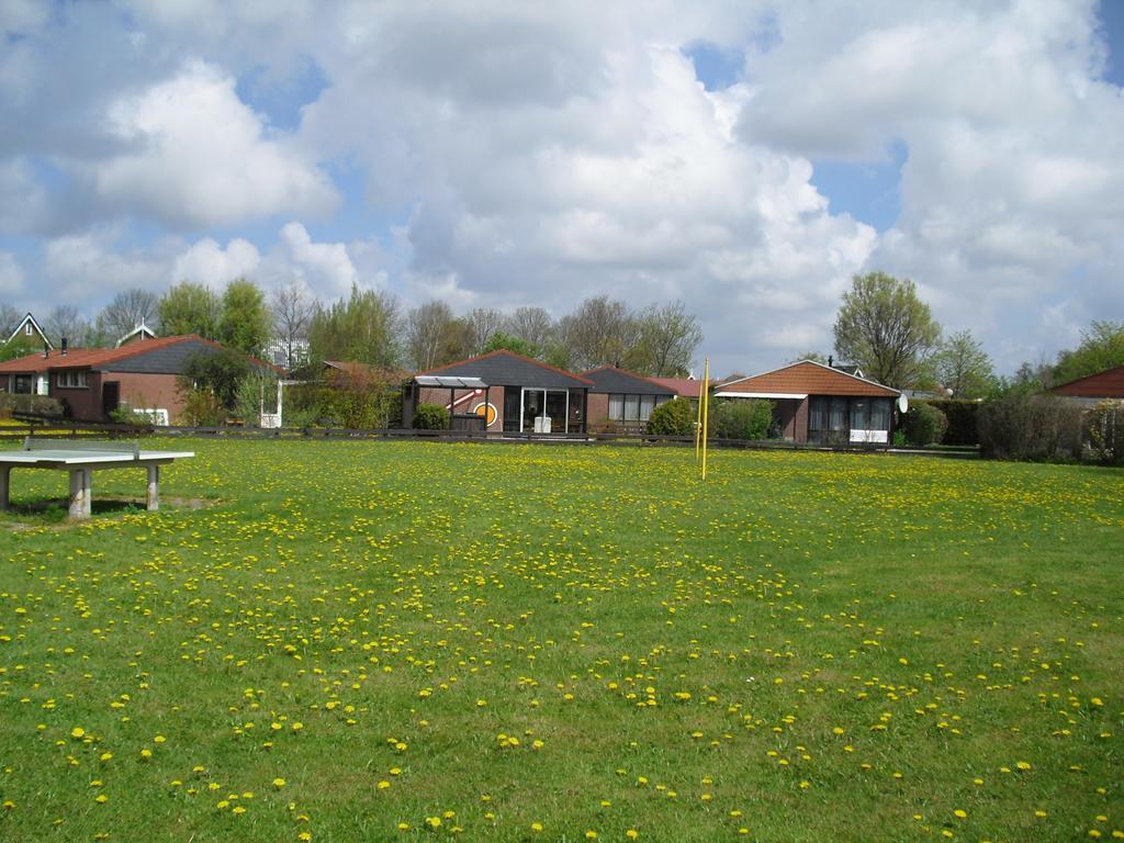 Vila Zonneweelde Dirkshorn Exteriér fotografie